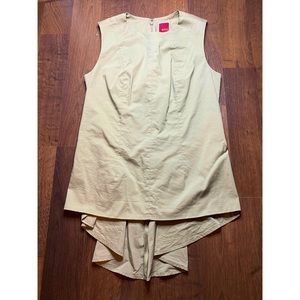 GILI Sleeveless Blouse